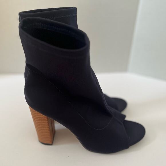 Women's Navy Sock Boot Bootie Peep Toe High Chunky Heel Size 42/ US Size 11 - Picture 3 of 6